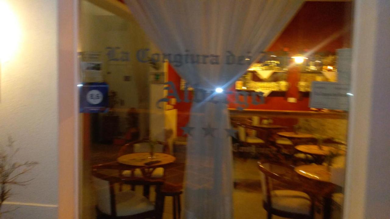 Hotel La Congiura Dei Baroni Teggiano Екстериор снимка