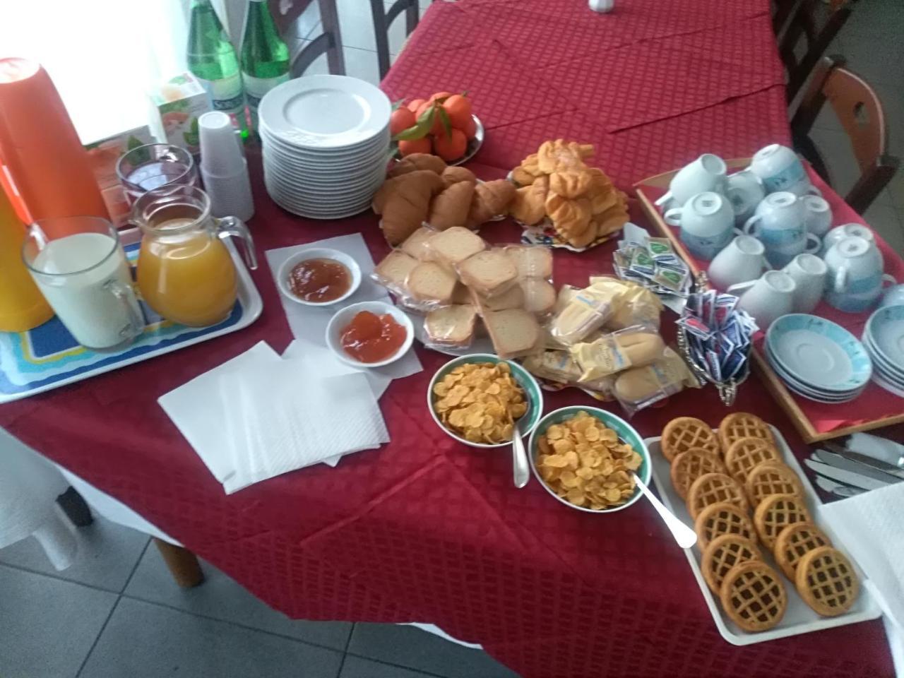 Hotel La Congiura Dei Baroni Teggiano Екстериор снимка