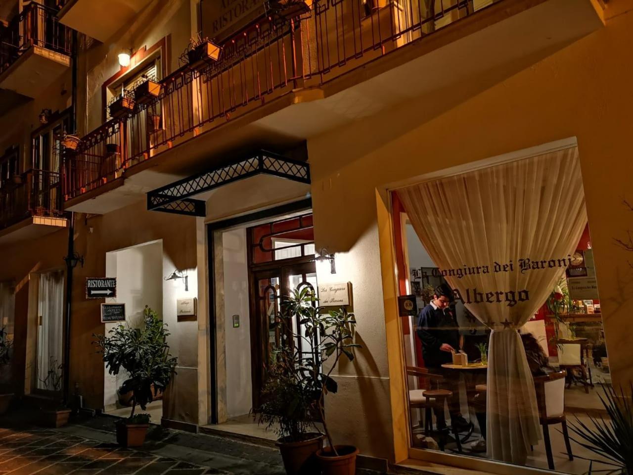 Hotel La Congiura Dei Baroni Teggiano Екстериор снимка